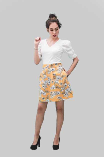 Falda pliegues mostaza con flores Fabiola - Imagen 3