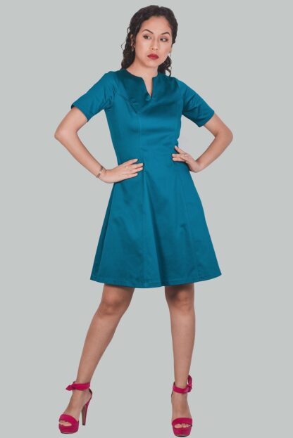 Vestido corte A cobalto Oriana