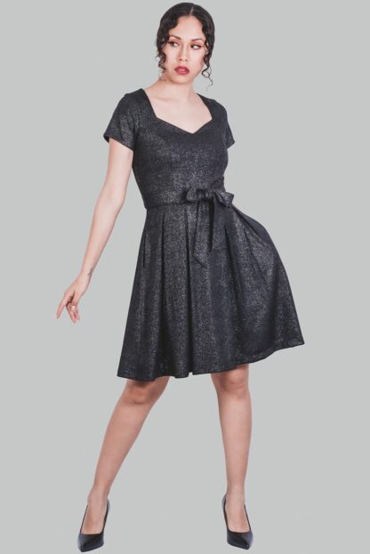 Vestido color negro con brillo Lucero