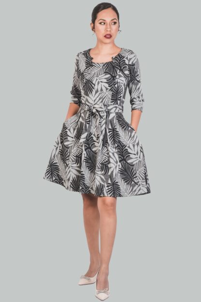 Vestido gris oscuro con flores Dalia