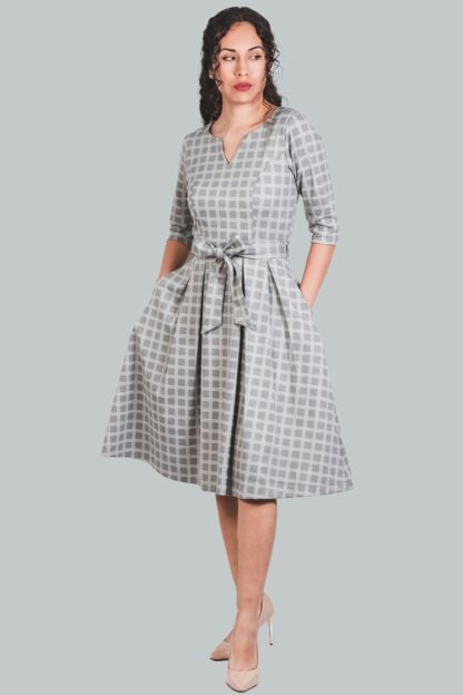 Vestido midi corte A cuadro gris Celestine - Imagen 2
