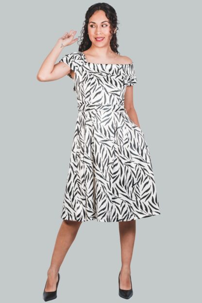 Vestido midi asimétrico negro diseño Kaelis - Imagen 5